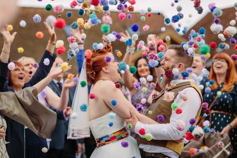 pom pom send off for the couple! Pom Pom Exit Wedding, Pom Pom Wedding Send Off, Confetti Streamers Wedding, Flower Confetti Wedding Exit, Wedding Flower Confetti Photo, Diy Reception Decorations, Cute Diy, Wedding Pom Poms, Carnival Wedding