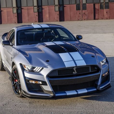 New Ford Mustang, Mustang Car, Ford Mustang Car, Aesthetic Cool, Ford Mustang Shelby Gt500, Pimped Out Cars, Car Aesthetic, Shelby Gt500, Ford Mustang Shelby