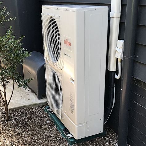 Our team are well experienced in carrying out work on residential, commercial and strata air conditioning units. Ducted Air Conditioning, Air Conditioning Installation, Air Conditioning Repair, Split System, Air Conditioning Services, Air Conditioning System, Central Coast, Work Environment, Air Conditioning