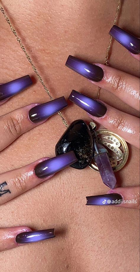 Gel Nail Designs Airbrush, Acrylic Nails Coffin Airbrush, Purple Black Nails Halloween, Jelly Square Nails, Purple And Silver Chrome Nails, Dark Design Nails, Brown And Purple Nails, Purple Airbrush Nails, Black Airbrush Nails