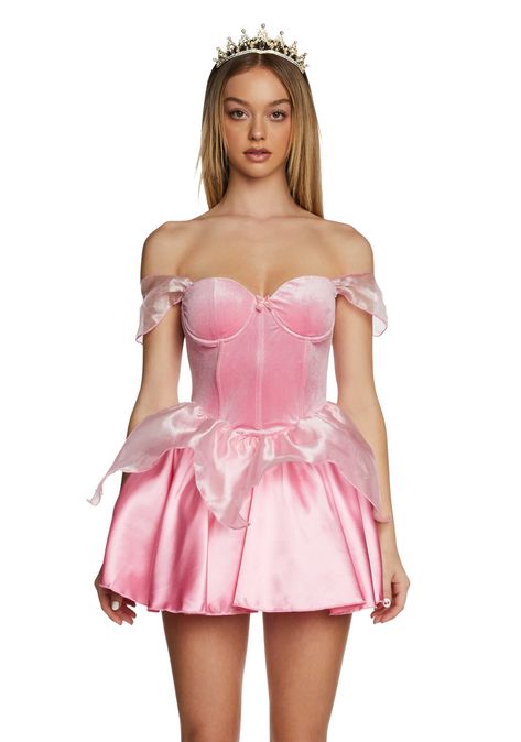 base Princess Aurora Makeup, Princess Lottie, Dorothy Costumes, Annabelle Halloween, Adult Princess Costume, Princess Aurora Costume, Witch Princess, Princess Peach Costume, Costumes Scary