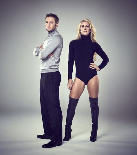 Laura Trott and Jason Kenny Photoshoot | By Robert Wilson Laura Kenny, Picture Quiz, Robert Wilson, Cycling Inspiration, Cycling Photography, Pro Cycling, Sports Stars, Portrait Photographer, Portrait Photographers