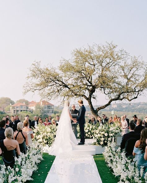 Center Stage Floors on Instagram: “Be right back...still swooning over this custom ceremonial platform 🥰⁠ Congrats, Courtney, on your special day!⁠ ⁠ ⁠ ⁠ ⁠ #centerstage…” Ceremony Platform, Ceremony Decorations Outdoor, Wedding Platform, Wedding Item, Ceremony Decorations, Center Stage, Outdoor Ceremony, Outdoor Settings, Your Special