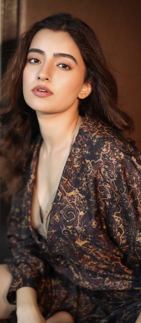 Rukshar Dhillon, Kavya Thapar, Malvika Sharma, Closeup Photo, Amazing Hair, Actress Pics, Katrina Kaif, Indian Actress Hot Pics, Hot Pics