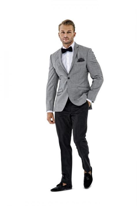 Grey Blazer Black Pants, Grooms Suits, Men Wedding Suits, Magic Wedding, Mens Wedding Suits, Black Bowtie, Bow Tie Suit, Suits Groom, Grey Suit Men