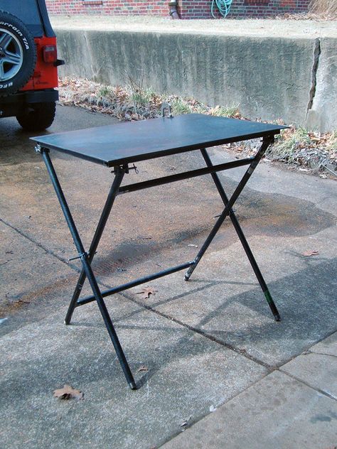 - Portable Welding/fabrication Table: 6 Steps (with Pictures) Metal Work Bench, Welding Table Diy, Cool Welding Projects, Welding Tables, Welding Ideas, Metal Fab, Welding Cart, Welding And Fabrication, Diy Welding