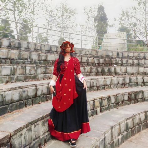 Newari Culture Dress, Newari Dress Design, Newari Dress, Newari Culture, Girl Advice, Dress Design, Cross Stitch Designs, Traditional Dresses, I Dress