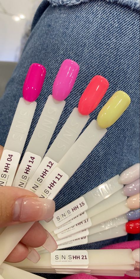 SNS Dip Nail Summer Colors Pink Yellow Summer Nails With Tan Skin, Summer Nail Paint Colors, Solid Summer Nails 2023, Plain Dip Powder Nails, Nail Colors For Florida Vacation, Nail Colors For School, Summer Dip Nail Colors 2020, Summer Powder Dip Nails 2023, Dip Powder Nails Pastel Colors