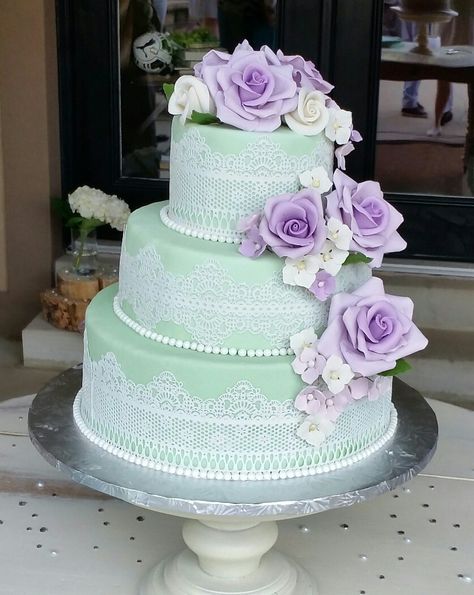 purple and mint green Lavender Mint Green Wedding, Mint Green And Purple Wedding Theme, Mint And Lilac Wedding, Purple Green Wedding Cake, Mint Green And Lilac Wedding, Sage Green And Lavender Wedding Cake, Purple And Mint Green Wedding, Green And Purple Wedding Cake, Lavender And Mint Wedding