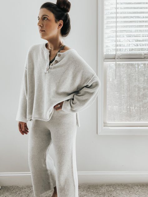 Hailee Sweater Set Outfit, Cozy Set Outfit, Around The House Outfit, Lazy Sunday Outfit, Sweater Set Outfits, Hailee Sweater Set, Lounge Set Outfit, Cosy Aesthetic, Wfh Outfits