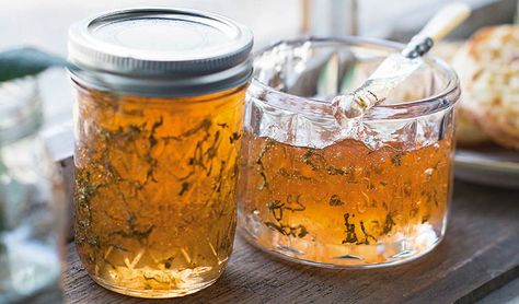 Apple And Sage Jelly, Sage Jelly, Jam Business, Autumn Bakes, Mandarine Recipes, Savory Jam, Sage Recipes, Elderberry Recipes, Wine Jelly