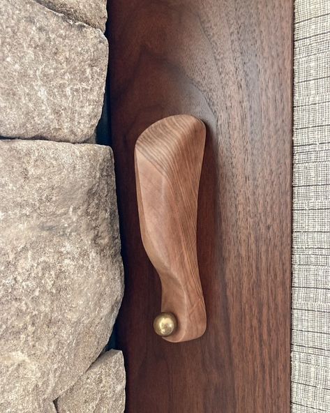 Door pull by @maxfrommeld for a very recent project… | Instagram Stone Door Handle, Door Handles Design, Wooden Door Handle Design, Stairs Handle, Cabinetry Hardware, Door Handle Design, Main Door, Vintage Door, Marble Sculpture