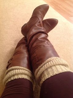 Leg warmers from sweater sleeves! Sweater Sleeves, Crochet Yarn, Leg Warmers, Riding Boots, Diy And Crafts, Knit Crochet, Craft Ideas, Yarn, Mirror