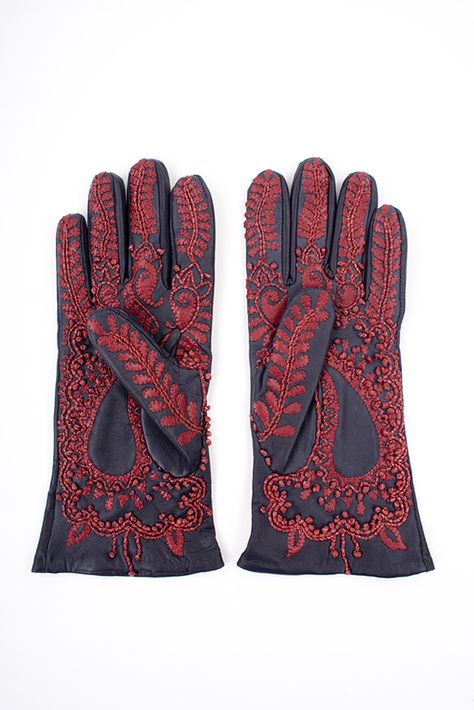 Charlene Mullen bespoke Indian Lace Leather Embroidered Gloves Vs Tattoo, Embroidered Gloves, Power Glove, Leather Embroidery, Fur Hats, Vintage Gloves, Love Hat, Ropa Diy, Dress Gloves