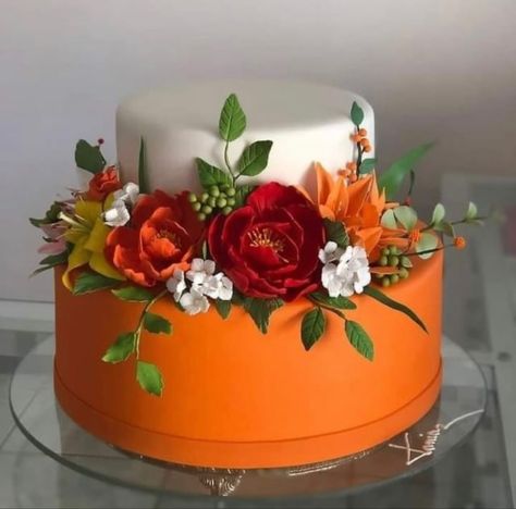 Tea Party Cake, Elegant Birthday Cakes, Cake Decorating Frosting, Gateaux Cake, Fall Cakes, Cake Decorating Designs, Pretty Birthday Cakes, Unique Cakes, Cake Icing