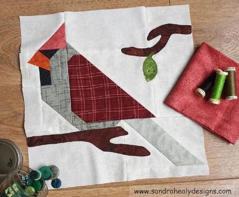 Use This Pretty Cardinal in Many Types of Projects - Quilting Digest Cardinal Quilt Block Pattern, Cardinal Quilt Block, Cardinal Quilt, Quilt Instructions, Bird Quilt Blocks, Quilting Digest, Different Shades Of Red, Applique Templates, Bird Quilt