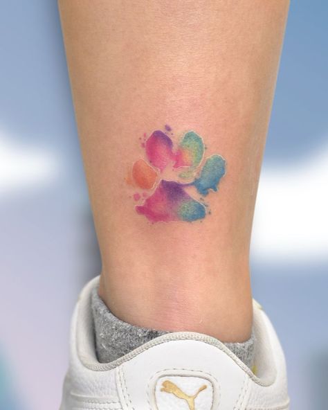 Tatoo Dog, Bridge Tattoo, Dog Memorial Tattoos, Pawprint Tattoo, Dog Paw Tattoo, Tattoo Dog, Paw Tattoo, Dog Watercolor, Geniale Tattoos