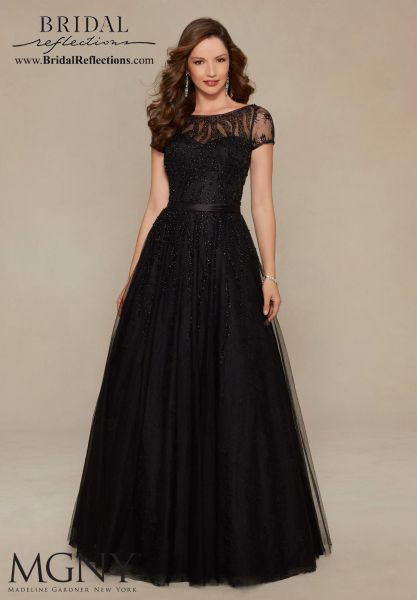 Anniversary Dresses, Ball Outfit, Weekend Mode, Black Evening Gown, Black Blush, Lace Evening Gowns, Beaded Tulle, Mob Dresses, Mori Lee