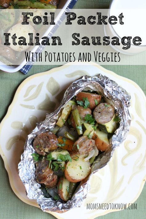 Foil Packet Italian Sausage, Potatoes and Vegetables Foil Recipes, Doritos Recipes, Campfire Potatoes, Summertime Meals, Foil Meals, Recipes Grilling, Bbq Pork Recipes, Foil Packet Dinners, Foil Dinners