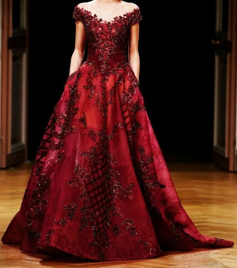 full emridered maroon gown Gowns Runway, Married Dress, Ziad Nakad Couture, Maroon Gowns, Indian Wedding Reception Outfits, Maroon Gown, Red Ball Gowns, Indian Reception, Engagement Saree