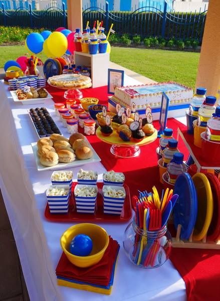 Tom & Jerry themed Birthday Table by Wunderkind Celebrations {www.wunderkind.ae} Sonic Snack Table, Paw Patrol Snack Table, Paw Patrol Party Snacks, Paw Patrol Party Table, Paw Patrol Theme Party, Paw Patrol Party Decorations, Paw Patrol Birthday Theme, Sonic Birthday Parties, Love Cartoon