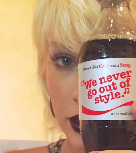 Taylor Swift Fotos, Estilo Taylor Swift, Diet Coke, Swift 3, Long Live Taylor Swift, Live Taylor, Taylor Swift Pictures, Taylor Alison Swift, Entertainment Industry