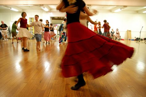 contra dancing-can we pull this off at our venue? Contra Dancing, Contra Dance, Oberlin College, Before College, Dancing Skirt, Dance Skirts, Social Dance, Twirly Skirt, Square Dance