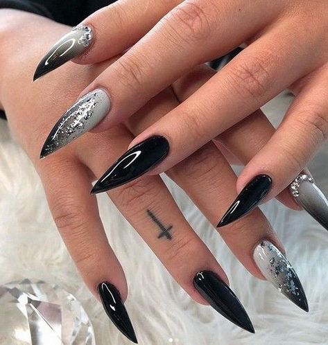 (paid link) **Deals and Discounts** short nail designss with normal nail polish Stiletto Nails Art Designs, Stiletto Nails Ideas, Bling Stiletto Nails, Acrylic Stiletto Nails, Black Acrylic Nail Designs, Nails Bling, Unghie Nail Art, Long Stiletto Nails, Nails Art Designs