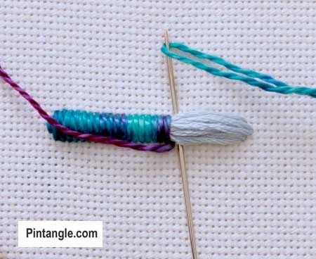 Satin Stitch Embroidery, Tambour Beading, Needlepoint Stitches, Embroidery Stitches Tutorial, Embroidery Works, Hand Embroidery Projects, Hand Embroidery Art, Hand Embroidery Stitches, Embroidery Ideas