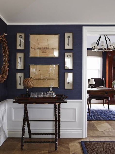 Navy Blue Grasscloth - Greg Natale Design - East Brisbane Guest House Preppy Living Room, Navy Walls, Coastal Living Rooms, New England Style, Entry Way, A Living Room, Blue Walls, Little Houses, Living Room Inspiration