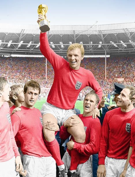 Bobby Moore, England (1966) Dads Army, England Football Players, Bobby Moore, 1966 World Cup, Sporting Legends, First World Cup, Dfb Team, England Football Team, Football Icon