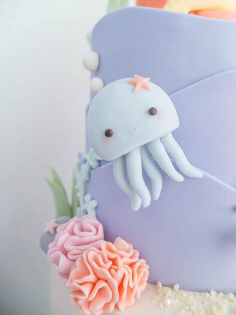 Cottontail Cake Studio | Sugar Art & Pastries Little Mermaid Cakes, Ocean Cakes, Sea Cakes, Beach Cakes, Fondant Animals, Fiesta Tropical, Mermaid Theme Party, Little Mermaid Birthday, Fondant Decorations