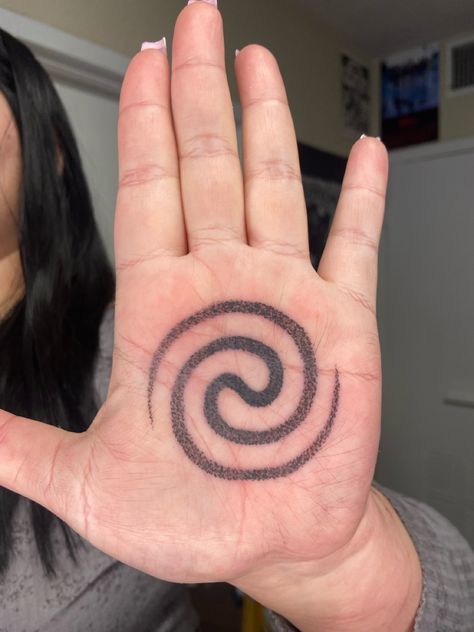 hand-poked two way swirl tattoo on palm Elbow Swirl Tattoo, Spiral Ear Tattoo, Spiral Palm Tattoo, Spiral Chest Tattoo, Swirl Hand Tattoo, Spiral Hand Tattoo, Swirl Tattoo Spirals, Spiral Tattoo Designs, Eye Palm Tattoo