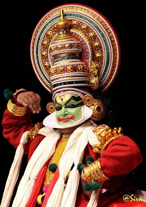 Kathakali Aesthetic, Culture Of Karnataka, Kadhakali Photography, Kadakali Painting, Kochi Illustration, Kathakali Photography, Kathakali Illustration, Kerala Kathakali, Kathakali Painting