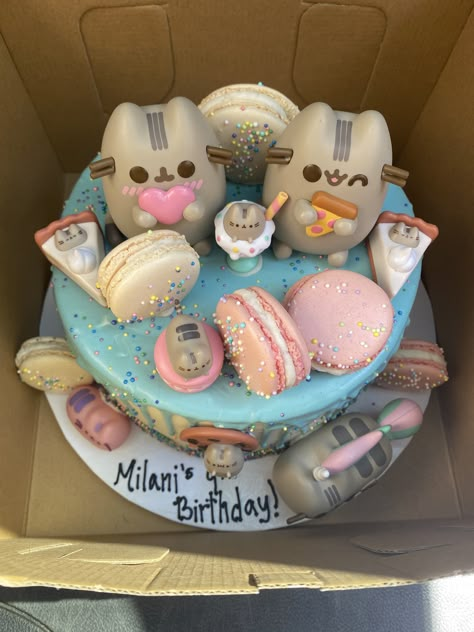 Pusheen The Cat Cake, Pusheen Cat Birthday Cake, Kawaii Party Ideas Birthday, Pusheen The Cat Birthday Party, Pusheen Themed Birthday Party, Pusheen Birthday Cake, Pusheen Cat Cake, Pusheen Birthday Party Ideas, Pusheen Birthday Party