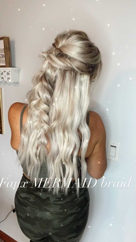 Baby Shower Hair Styles, Taylor Swift Willow, Faux Braid, Braid Prom, Faux Braids, Shower Hair, Hairstyle Easy, Mermaid Braid, Fishtail Braid