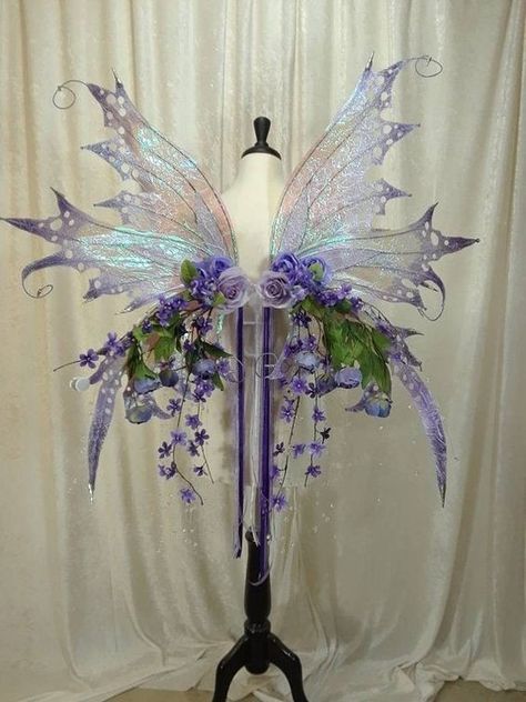 Iridescent Fairy Wings, Diy Fantasia, Iridescent Fairy, Fairy Costume Diy, Fairy Cosplay, Fairy Clothes, Fairy Aesthetic, Jhene Aiko, Wings Costume