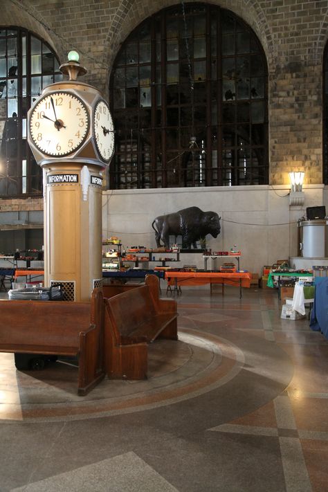 Buffalo Central Terminal, Train Station Clock, Atlanta Downtown, Train Depot, Railroad Photography, Railroad Photos, Union Station, Buffalo Ny, Railway Station