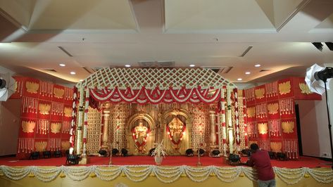 South Indian Mandap Decorations | Chennai Marraige Mandap Decoration Simple, Wedding Hall Decorations South Indian, South Indian Mandapam Decoration, Simple Marriage Decoration Indian, South Indian Wedding Hall Decorations, Muhurtham Stage Decoration South Indian, Marraige Mandap Decoration South Indian, South Indian Marriage Hall Decoration, South Indian Wedding Stage Backdrop