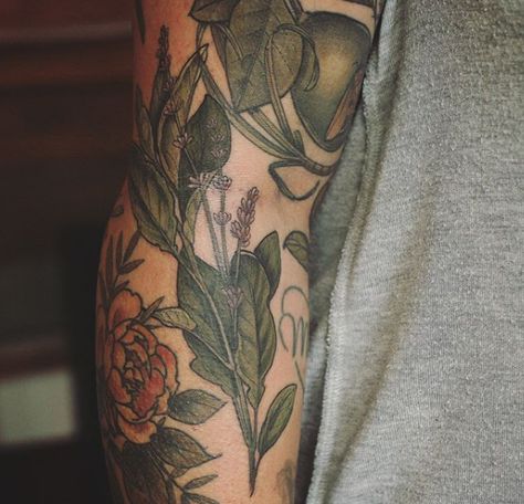 10 Tattoos that will Capture Your Love ... Tattoo Colors, Sage And Lavender, Lavender Tattoo, Temp Tattoo, Outdoors Tattoo, Flower Tattoo Designs, Tattoo Ink, Color Tattoo, Temporary Tattoo