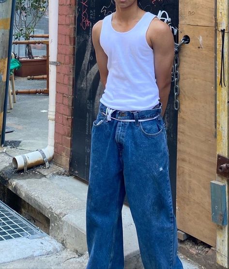 Tank Top Male Outfit, Maong Pants Outfit For Men, Male Tank Top Outfit, Big Jorts Outfit, Y2k Boys Fashion, Small Shirt Big Pants Outfit, Big Pants Outfit, Outfit Blue Jeans, White Vest Outfit