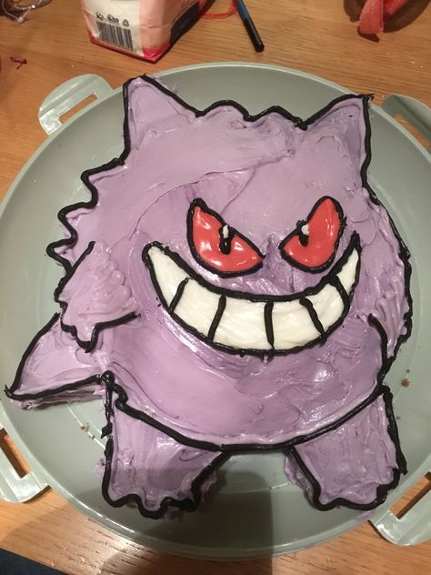 Gengar Gengar Cupcake, Gengar Cake, Pokémon Birthday, Gengar Pokemon, Pokemon Cake, Pokemon Birthday Party, Christmas Gifting, Pokemon Theme, Themed Desserts