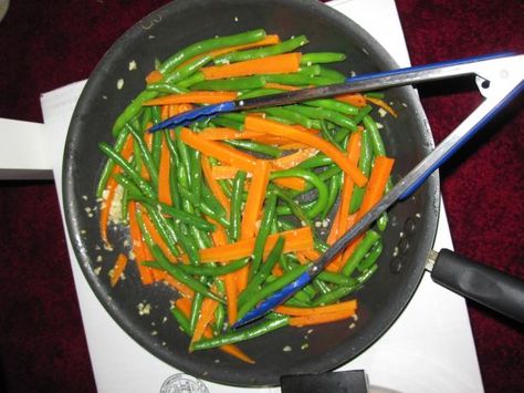 Green Beans and Carrots Sauteed in Butter and Garlic Sauteed Green Beans And Carrots, Sauteed Carrots And Green Beans, Green Beans And Carrots Sauteed, Stove Top Green Beans, Sweet Sides, Carrot And Celery Recipes, Green Beans And Carrots, Veggies Roasted, Stir Fry Green Beans