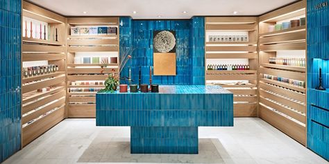 LOEWE Perfumes First American Store Bergdorf Goodman NYC — Anne of Carversville Aesop Shop Design, Bergdorf Goodman Nyc, Titan Eye, Holiday Handbag, Room Diffuser, Perfume Store, Store Design Interior, Home Scents, Store Interior