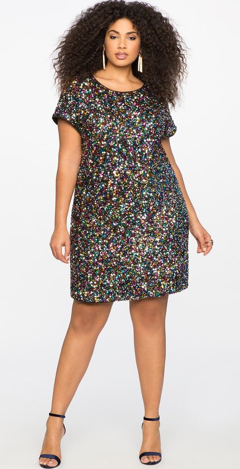 15 Plus Size Party Dresses {with Sleeves} - Plus Size Cocktail Holiday Party Dresses - Plus Size Fashion for Women - alexawebb.com #alexawebb #plussize #partydress Plus Size Cocktail, Party Dresses With Sleeves, Trendy Party Outfits, Plus Size Party, Look Plus Size, Plus Size Party Dresses, Outfit Chic, Looks Party, Holiday Party Dresses