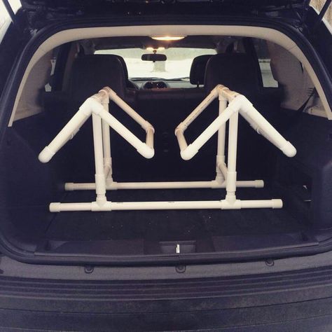 Very cool car saddle racks made of PVC piping!!! Equestrian Tips, Horse Tack Rooms, Saddle Racks, Saddle Stand, Barn Hacks, Saddle Rack, Stable Design, Animal Husbandry, Horse Things