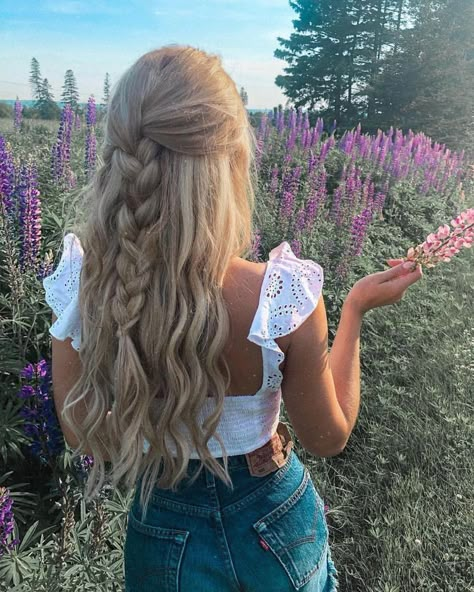 Braided Hairstyles For School, Peinados Fáciles Para Cabello Corto, Hairstyle Inspo, Long Blonde, Long Blonde Hair, Everyday Hairstyles, Summer Hair, Hairstyles Ideas, Homecoming Hairstyles