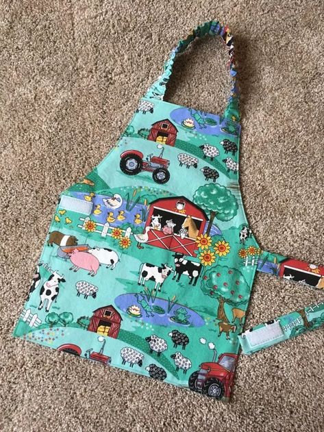 Free Toddler Apron Pattern, Child’s Apron, Little Boy Apron Pattern, Free Child’s Apron Pattern, Child Apron, Child Apron Pattern Free, Aprons For Kids, Apron Pattern Free Kids, Kid Apron