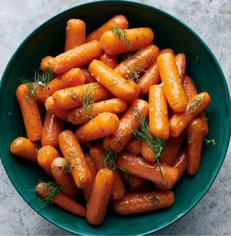 Butter Dill Carrots, Slow Cooker Baby Carrots, Crock Pot Carrots, Carrots With Dill, Crockpot Carrots, Sides Thanksgiving, Lunch Entrees, Dill Carrots, Braised Carrots