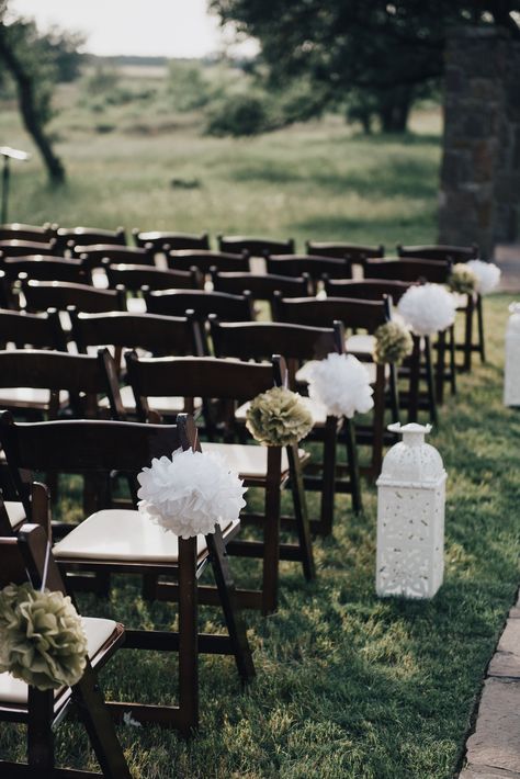 Tissue Paper Pompom and Lantern Ceremony Decoration Ceremony Decorations Outdoor, Bridal Traditions, Aisle Decorations, Circus Wedding, Brides Dress, Fiesta Wedding, Wedding Aisle Decorations, Bridal Ideas, Paper Flowers Wedding